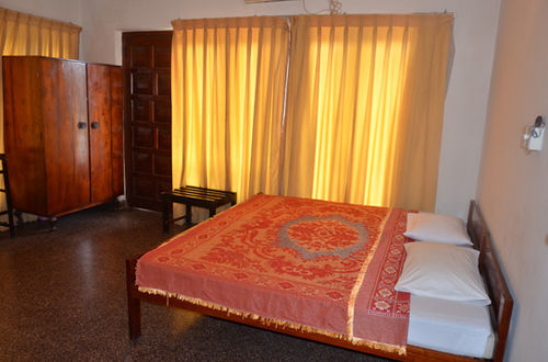 Oyo 436 Sandakelum Tourist Guest House แคนดี้ ภายนอก รูปภาพ
