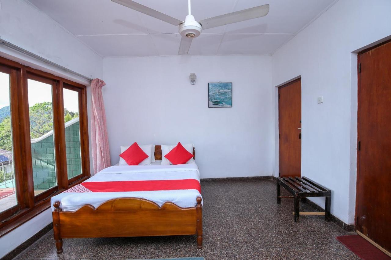 Oyo 436 Sandakelum Tourist Guest House แคนดี้ ภายนอก รูปภาพ